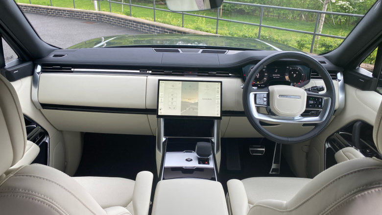 Land Rover Range Rover 3.0 D300 Edition 4dr Auto Diesel Estate